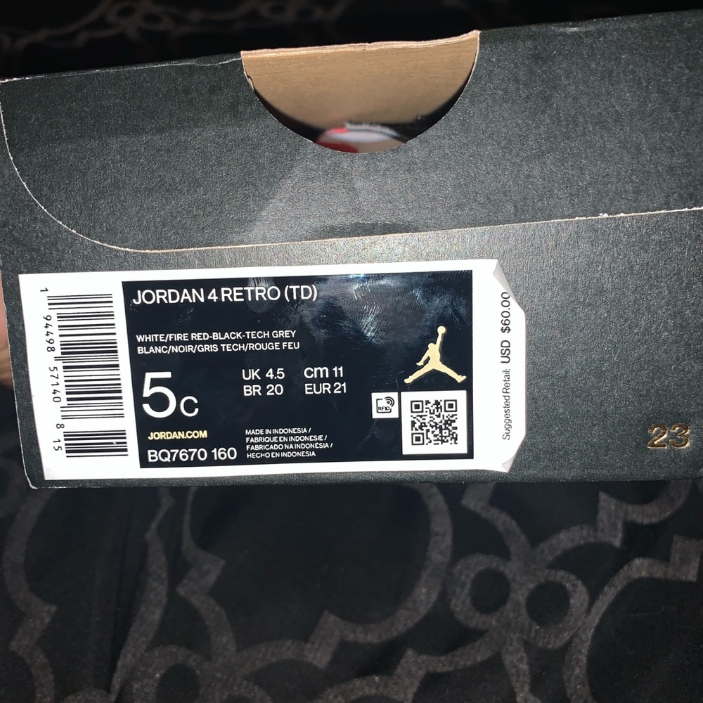 Jordan 4 retro